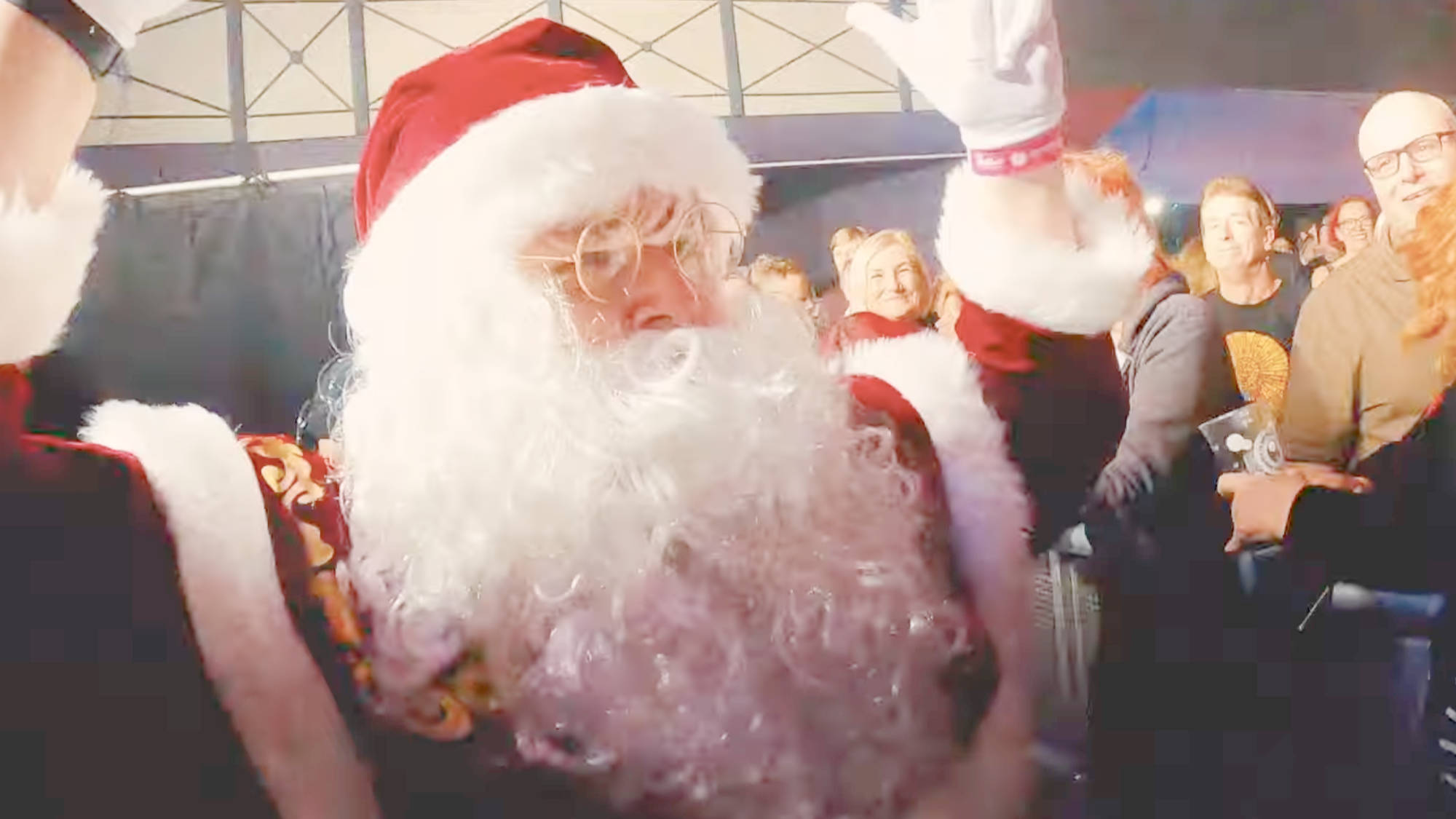 “Santa Claus Is Comin’ To Town” music video